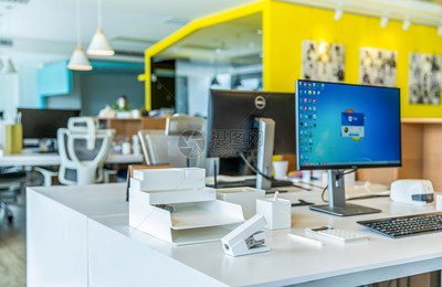 办公场景与装饰材料 以摄图网VRF高清图片501155922为例的视觉解析